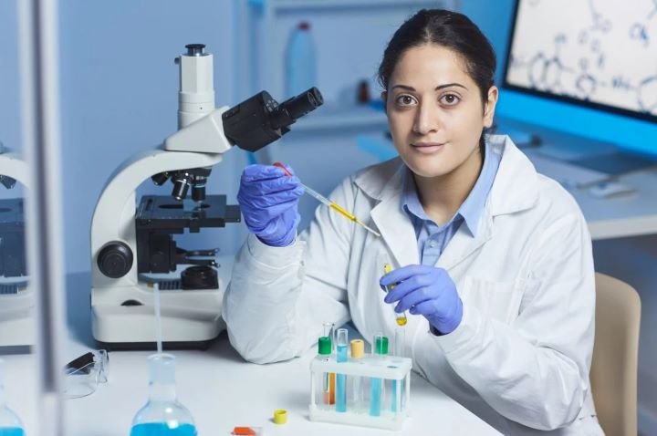 BMLT Bachelor of Medical Laboratory Technology in Delhi